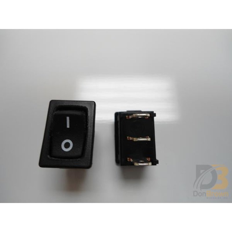 210578 Collins SWITCH SPDT 3PIN PLUG IN MNT